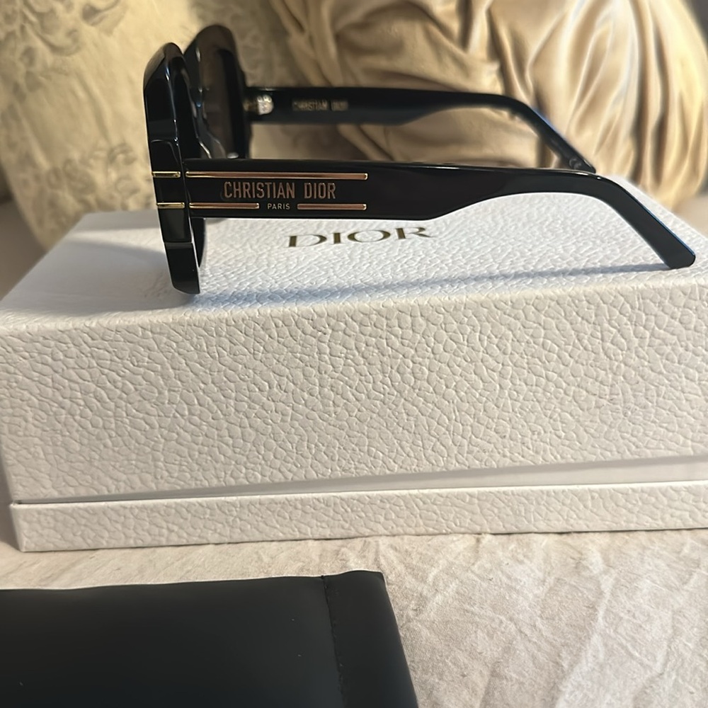 Sunglasses Dior